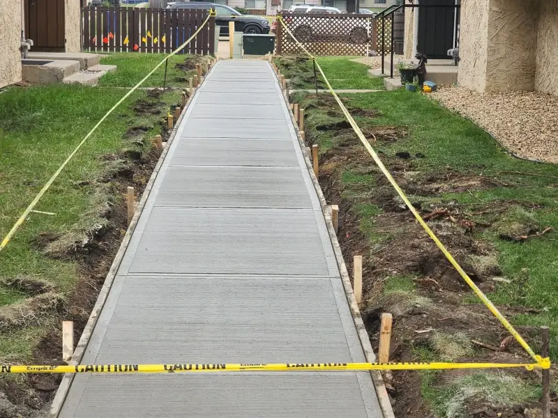 Concrete sidewalk and walkway installation Red Deer Alberta — by Gilbert Concrete